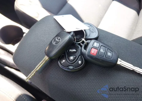 2017 Toyota Corolla Le from USA, damaged, VIN 2T1BURHE8HC940954